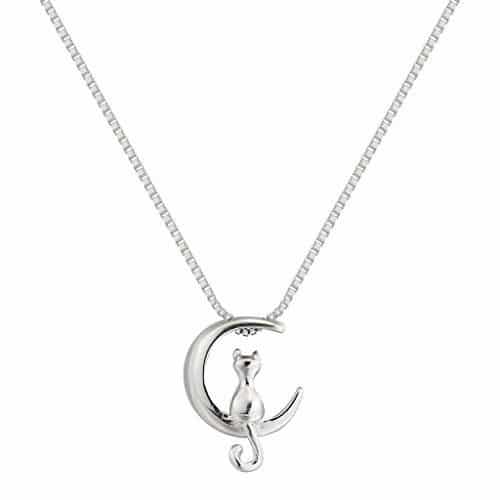 Chaine avec pendentif d'un chat sur la lune en argent sterling